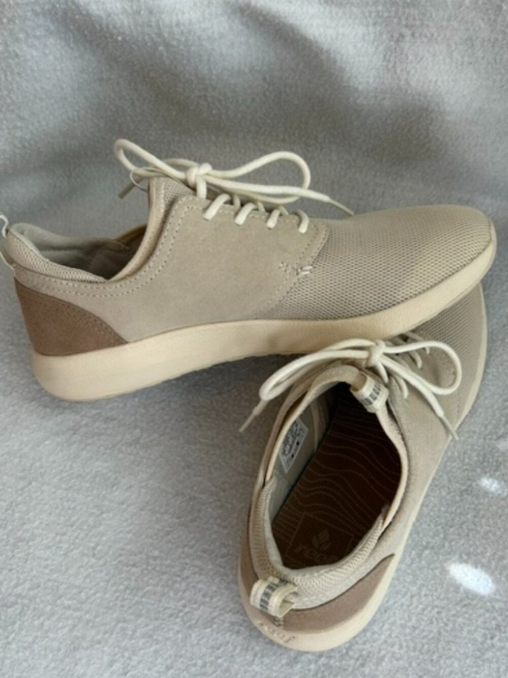 Reef Cruiser Mesh & Suede Sneakers Tan Beige Cream Size 8